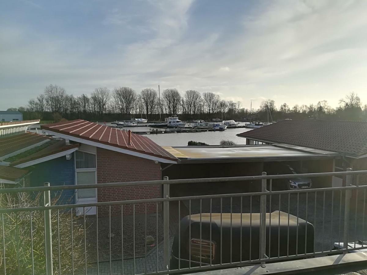 Kaeptn'S Koje Lägenhet Weener Exteriör bild