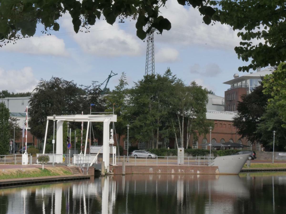 Kaeptn'S Koje Lägenhet Weener Exteriör bild